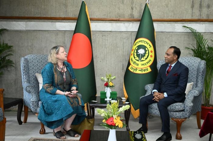ডেপুটি স্পীকারের সঙ্গে ইউনেস্কো প্রতিনিধিদলের সাক্ষাৎ